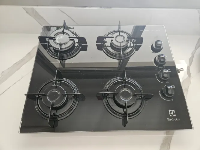 Fogão cooktop Eletrolux 4 bocas