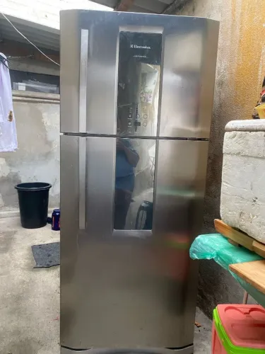 GELADEIRA DF80X FROST FREE INOX 553 LITROS 