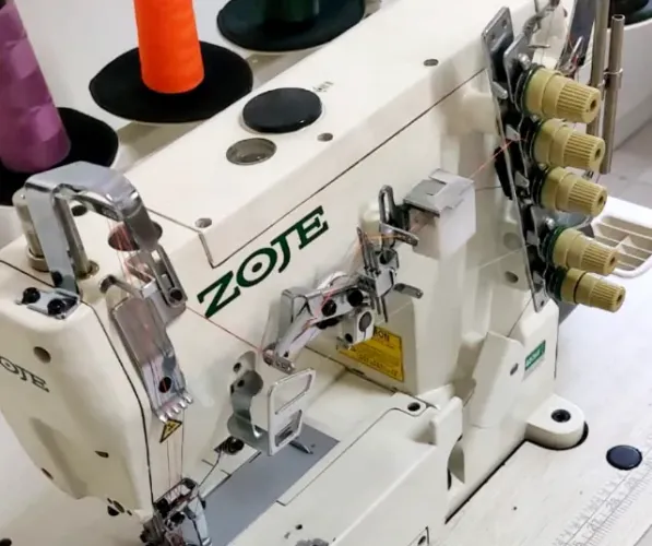 BARBADA! Máquina De Costura Galoneira Direct Drive