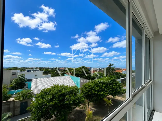 Apartamento com vista parcial para o Mar, com 70m² de área construída, Praia do Ervino SFS