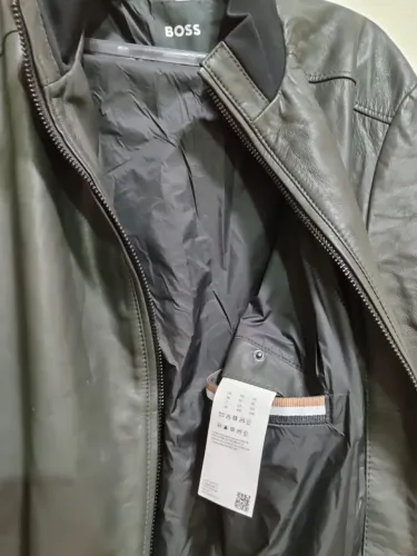 Roupas originais ótimo estados