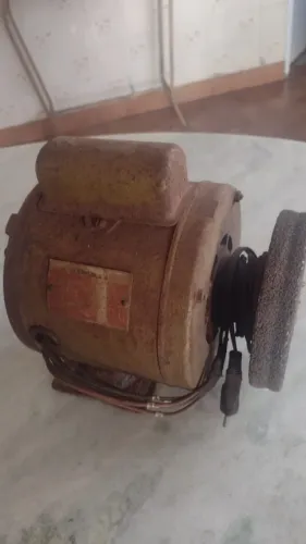 ESMERIL BIVOLT BANCADA