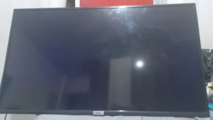 Tv de 43 polegadas, sem imagem com o som normal dia canais.