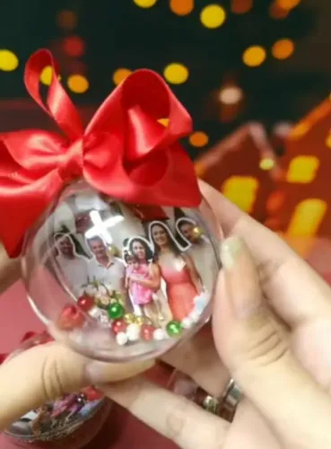 Vendo, bolas de acrílico Personalizada com foto, 10 reais unidade.