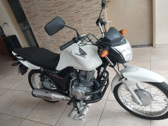 Fan 125 ks 2017 top impecável aceito cartão até 21x pego moto na troca maior menor valor