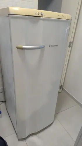 Geladeira Electrolux