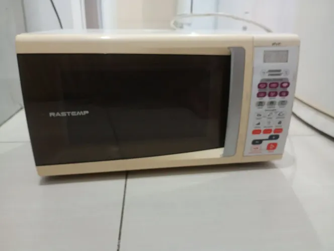 Microondas Brastemp grande