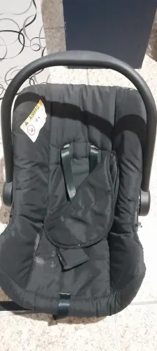 Cadeirinha de bebê para carro 