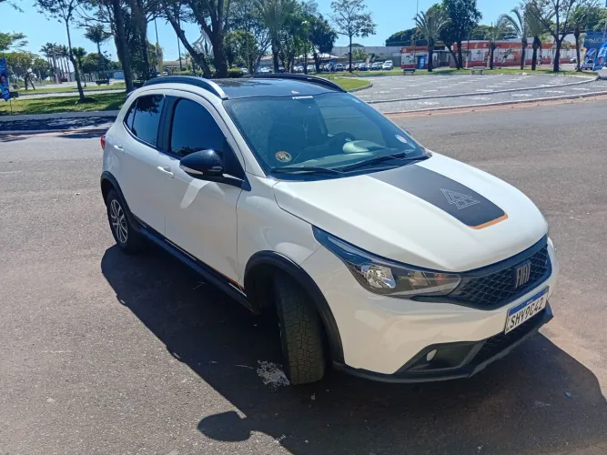 Fiat Argo Trekking 1.3 8V Flex Aut. 2023