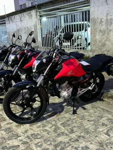 Motos pra alugar no Plano Conquista