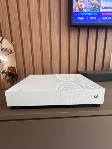 Xbox One S Digital