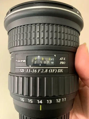 Lente Tokina