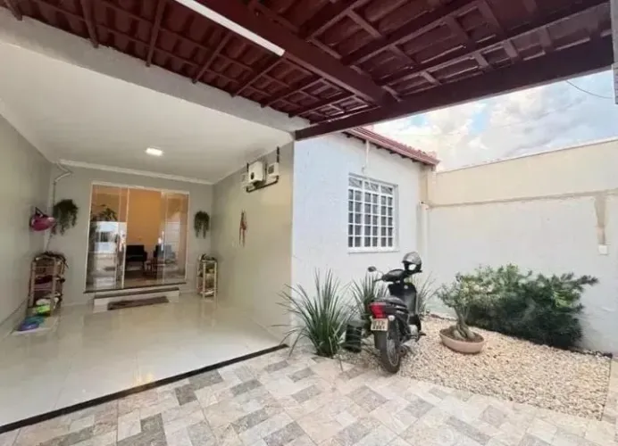 PA - VENDO CASA NO PARQUE IPÊ