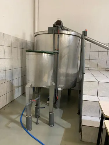 IMPERDÍVEL TANQUE INOX 2000 LITROS,