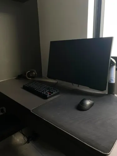 Monitor Gamer Samsung Odyssey G3 27" 180Hz - Excelente Estado