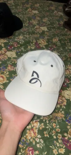 Boné Djocovick lacoste branco