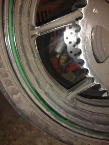 Roda traseira da z 1000 2015