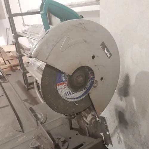 Serra Policorte Makita14" (355mm) 220v 2000w Monofásica