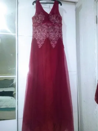 Vestido festa madrinha formanda marsala