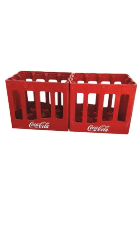 Dois engradados Coca-cola 2 litros retornável vazias