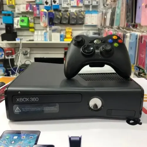 vendo xbox 360 destravado RGH 3.0 com hd de jogos  