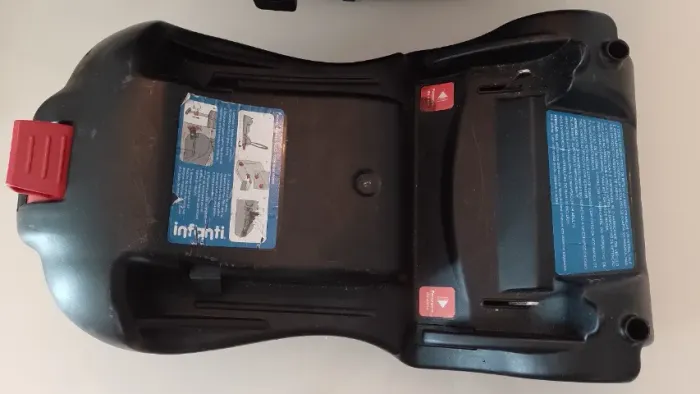 Base bebê conforto Isofix Infanti Narni