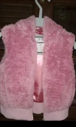 LINDO COLETE PELUDINHO TAMANHO 4