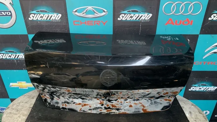 Tampa de mala de CHEVROLET prisma 2007/2014