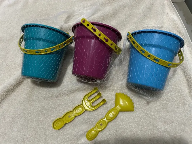 Conjunto de Baldes de Praia para Crianças