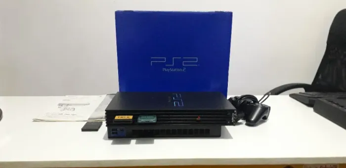 Playstation 2 Fat na caixa - Destravado via MX4SIO c/ 128gb