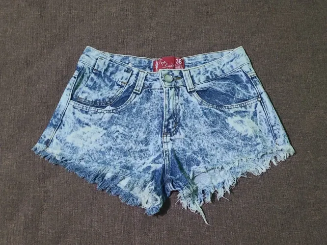 Short Jeans Desfiado Acid Wash