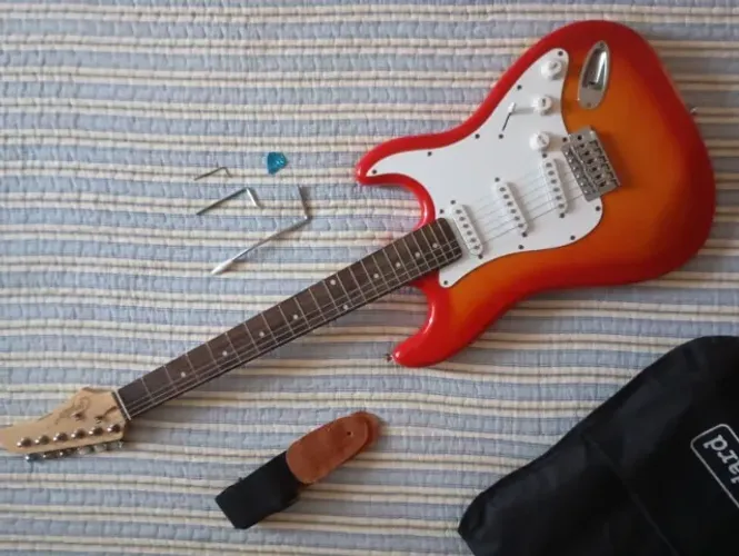 Guitarra Stratocaster Rx20 Cherry Sunburst No Estado