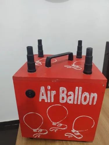 compressor de ar p/ encher balão 4 bicos e alça de transporte 110v