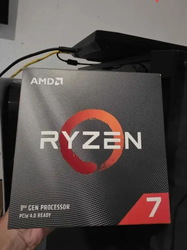 Ryzen 3700x sem cooler