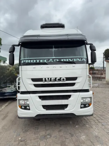 Conjunto Iveco Stralis  e Caçamba Noma 