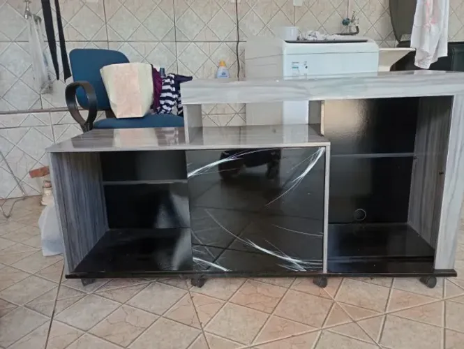 Sofá com duas poltronas