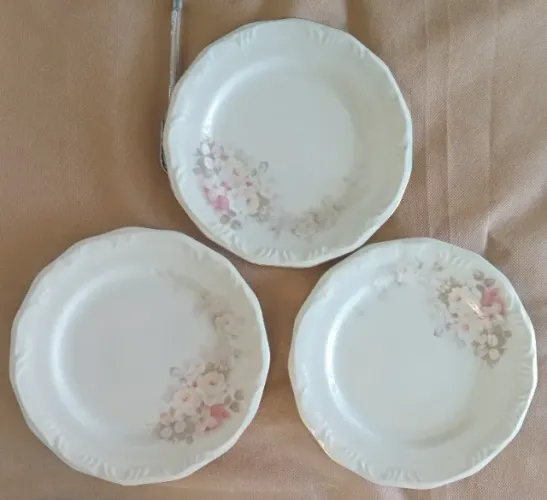 3 pratos sobremesa porcelana Schmidt