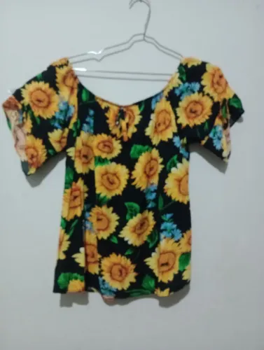 Blusa Feminina Estampa Girassol