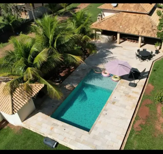 Rancho Buritama pé na areia...