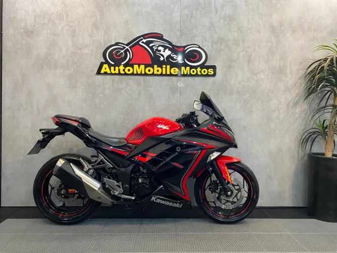 Kawasaki Ninja 300 ABS ano 2015