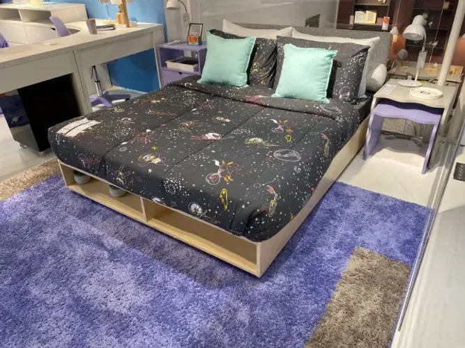 Cama Queen Glide Tok&stok 