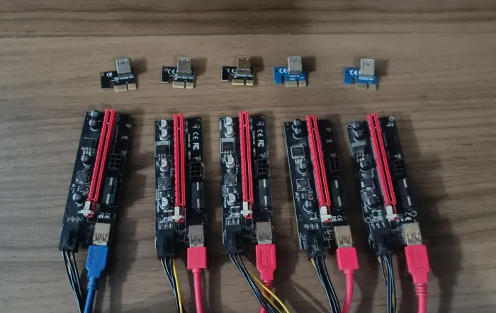 Adaptador Riser PCI-E para Mineração de Placas de Vídeo - WhatsApp: *