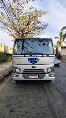 Caminhão reboque FORD CARGO 816S 2019