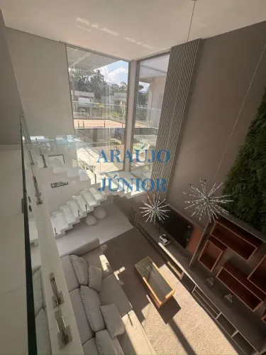 Casa de Luxo à Venda em Condomínio na Riviera - 5 Quartos, 5 Suítes, 3 Salas, 6 Vagas de G