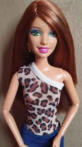 Boneca barbie fashonista antiga 