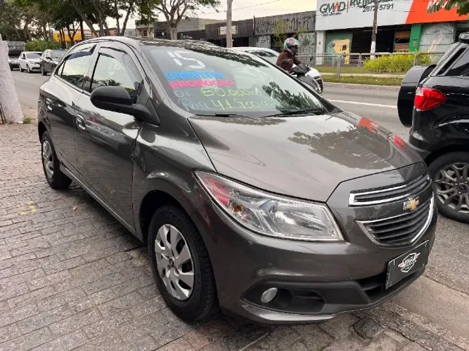 Chevrolet Onix Hatch LT 1.0 8V Flex Power Mec. 4P 2015