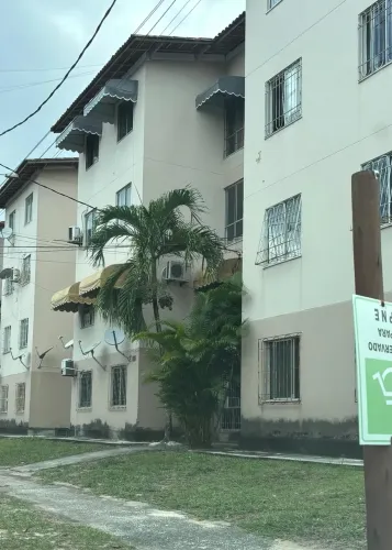 Apartamento à Venda  Condomínio Camaçari Parque (Lama Preta)