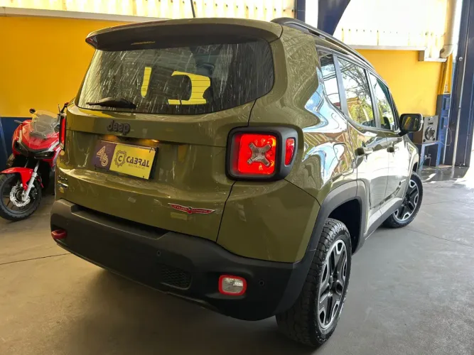 JEEP RENEGADE TRAILHAWK 2.0 4X4 TURBO DIESEL AUTOMÁTICO 2015/2016 - 150.000KM