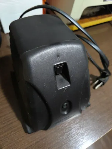 Estabilizador Adftronik 600VA