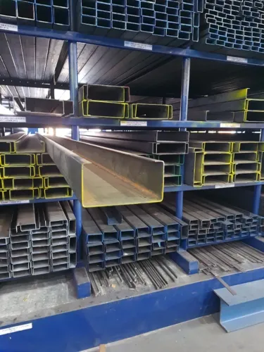 U Enrijecido 300x85x24mm Chapa 13 - Barra 6 Metros para Estruturas - Ferragens em promoção
